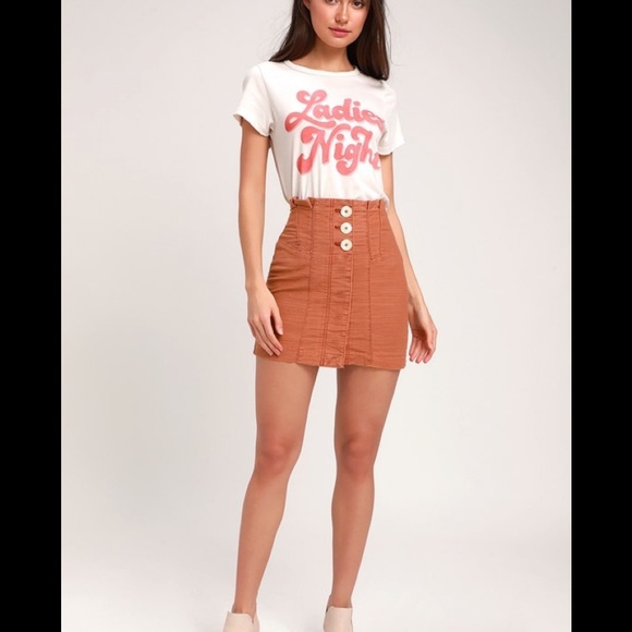 Every Minute Every Hour Skirt in Noble Adobe color - Picture 3 of 13